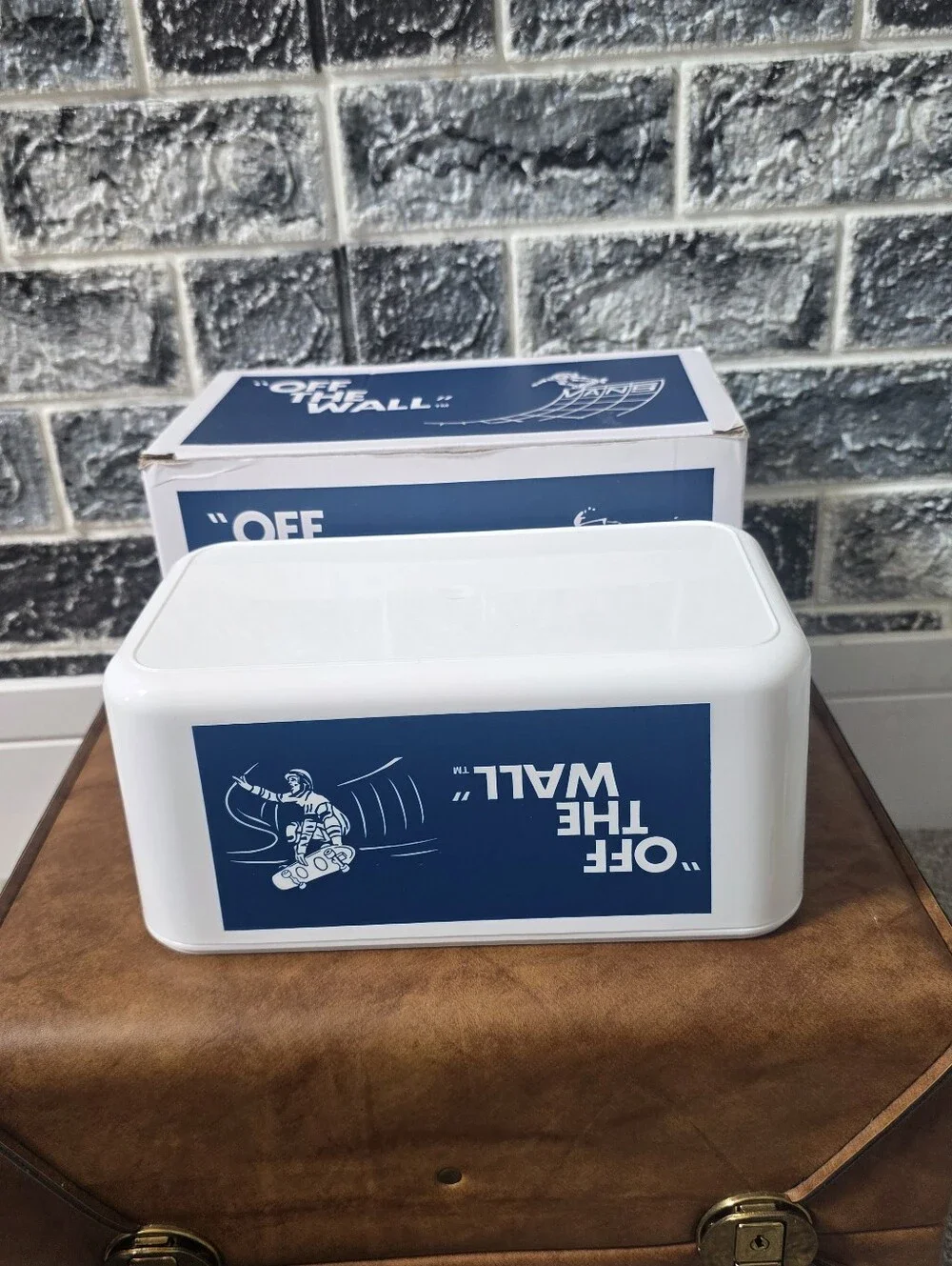 Limited Edition VANS OFF THE WALL SK8-Hi Shoes ICE Cube Maker Tray